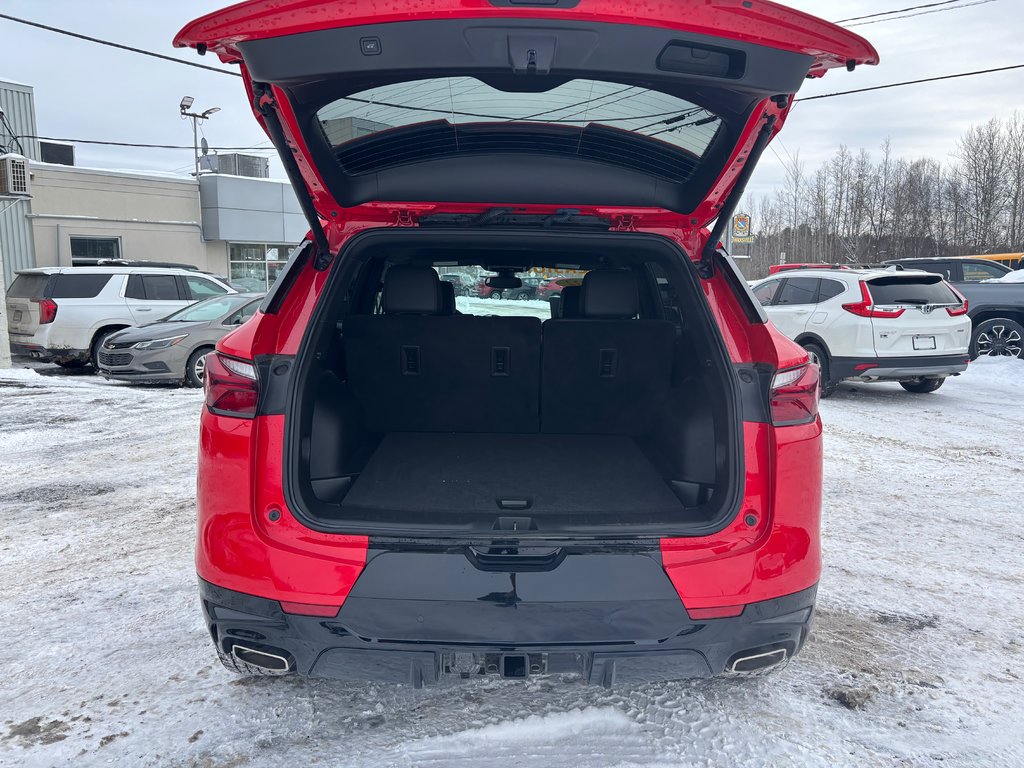 2022 Chevrolet Blazer RS in Cowansville, Quebec - 5 - w1024h768px