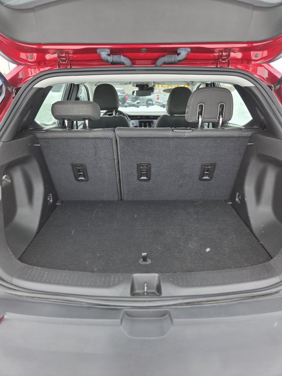 Chevrolet Bolt EUV LT 2023 à Cowansville, Québec - 8 - w1024h768px