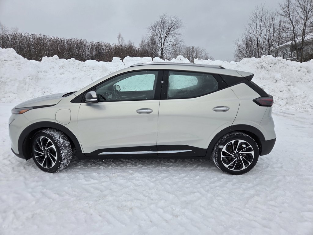 Chevrolet Bolt EUV Premier 2023 à Cowansville, Québec - 9 - w1024h768px