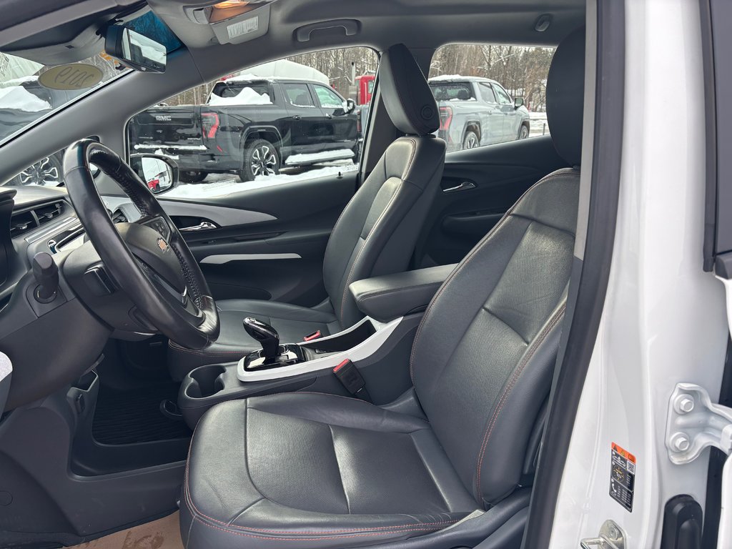 2019 Chevrolet Bolt EV Premier in Cowansville, Quebec - 10 - w1024h768px