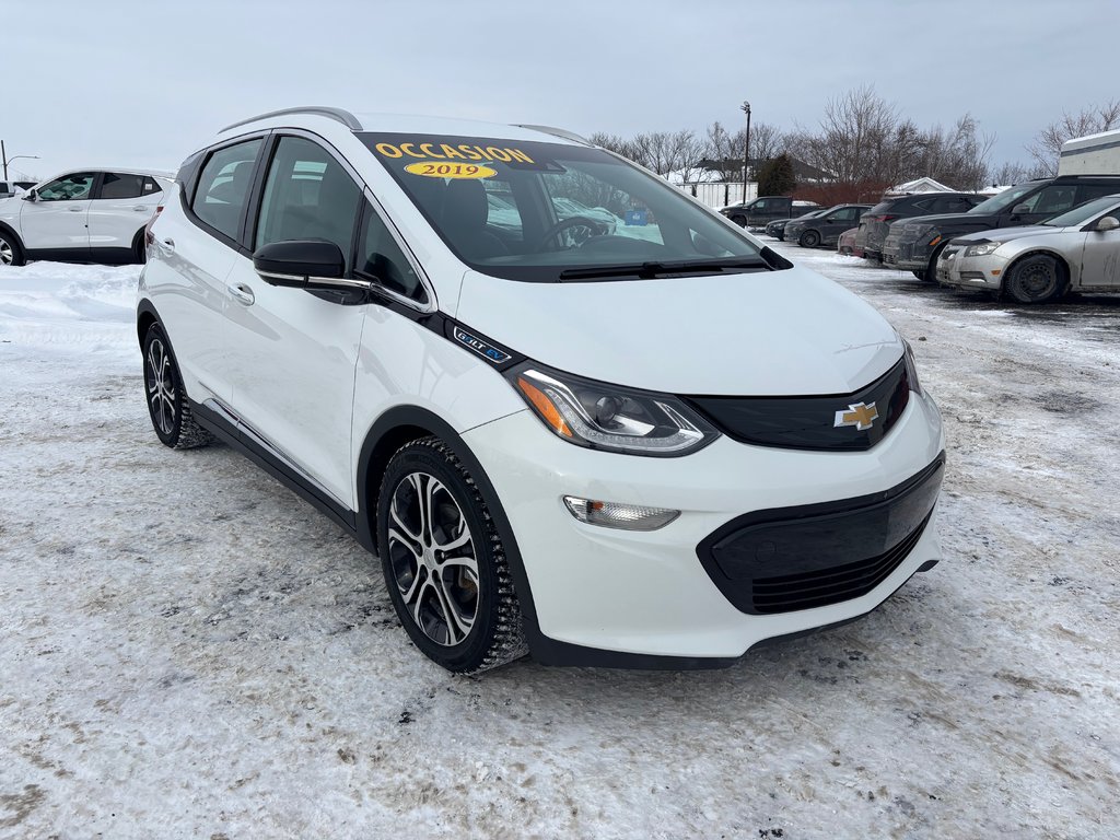 2019 Chevrolet Bolt EV Premier in Cowansville, Quebec - 8 - w1024h768px