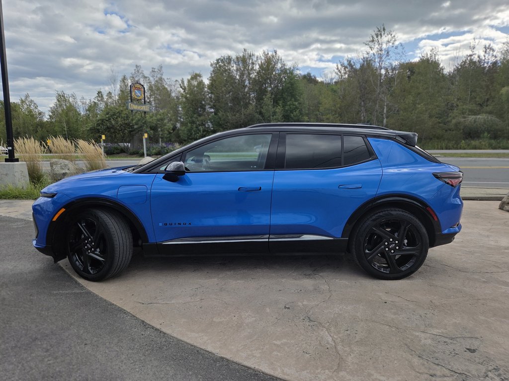 2024 Chevrolet Equinox EV RS in Cowansville, Quebec - 8 - w1024h768px
