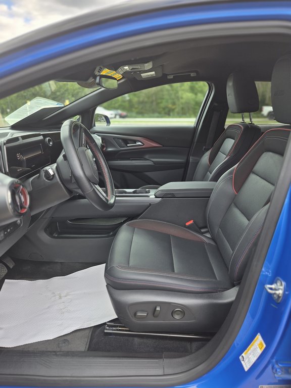 2024 Chevrolet Equinox EV RS in Cowansville, Quebec - 16 - w1024h768px