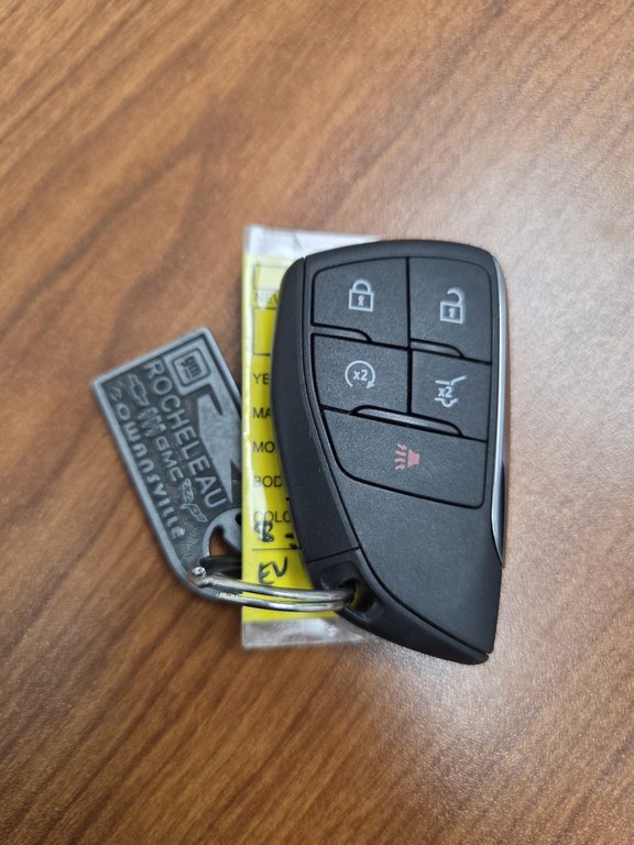 2024 Chevrolet Equinox EV RS in Cowansville, Quebec - 25 - w1024h768px