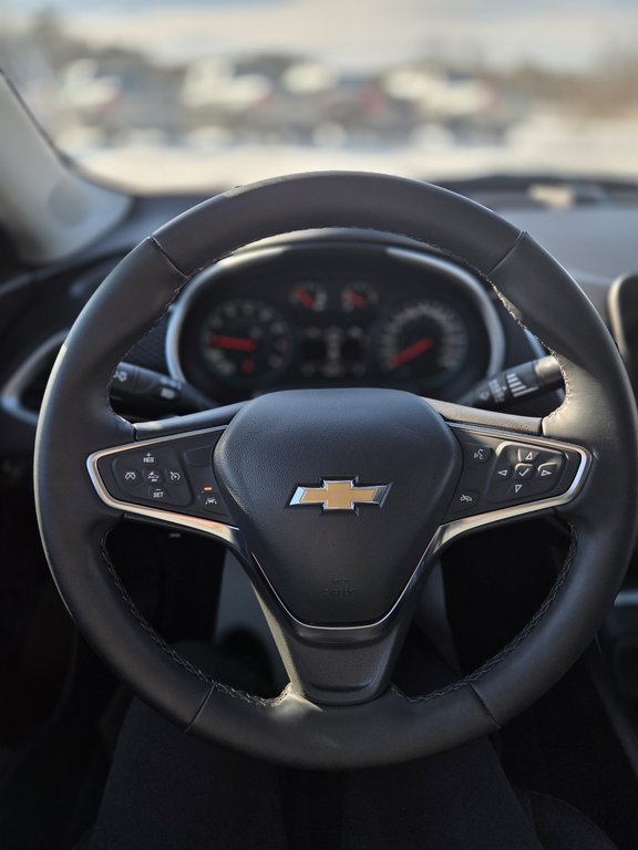 2024 Chevrolet Malibu 1LT in Cowansville, Quebec - 18 - w1024h768px