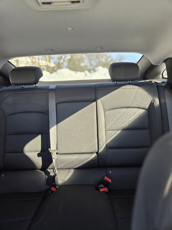 2024 Chevrolet Malibu 1LT in Cowansville, Quebec - 19 - w1024h768px