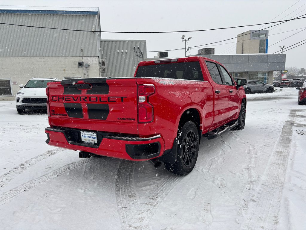 Chevrolet Silverado 1500 LTD Custom 2022 à Cowansville, Québec - 5 - w1024h768px