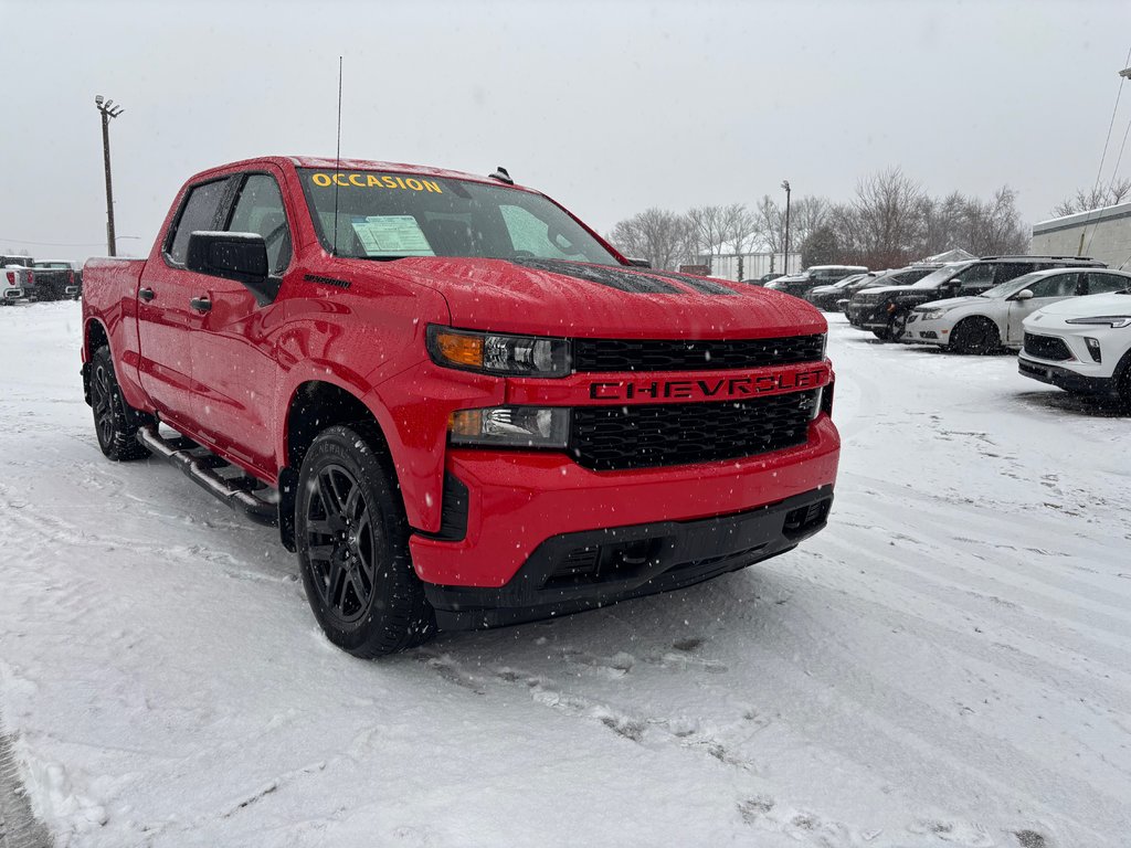 Chevrolet Silverado 1500 LTD Custom 2022 à Cowansville, Québec - 7 - w1024h768px