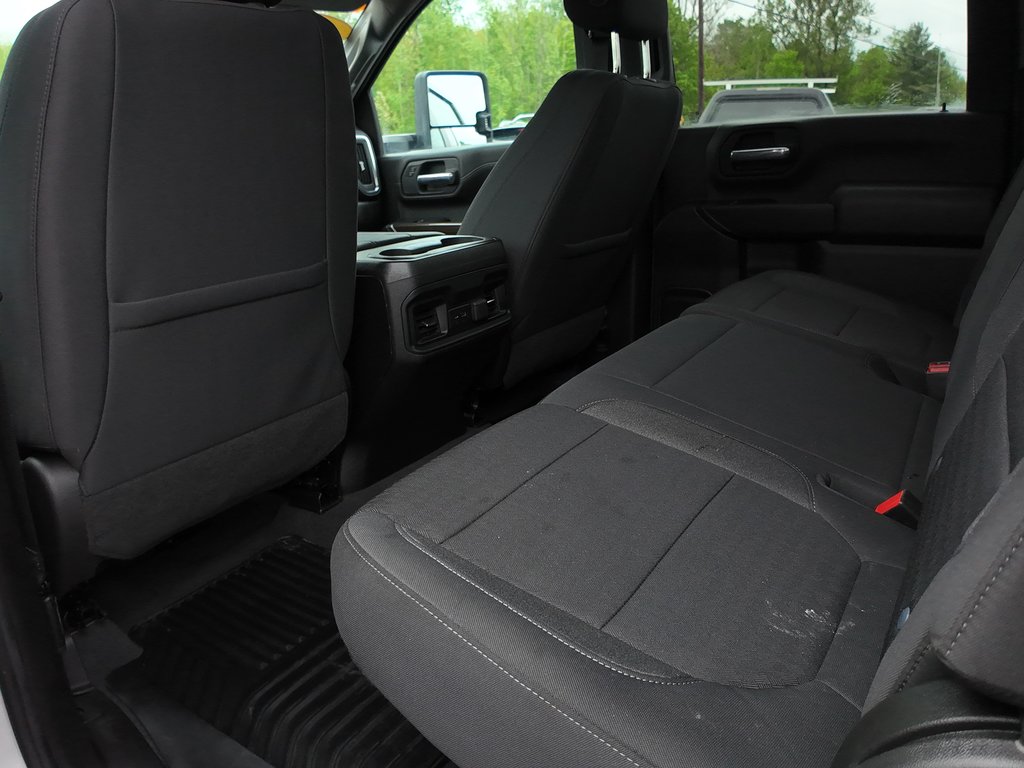 Chevrolet Silverado 2500HD LT 2023 à Cowansville, Québec - 13 - w1024h768px