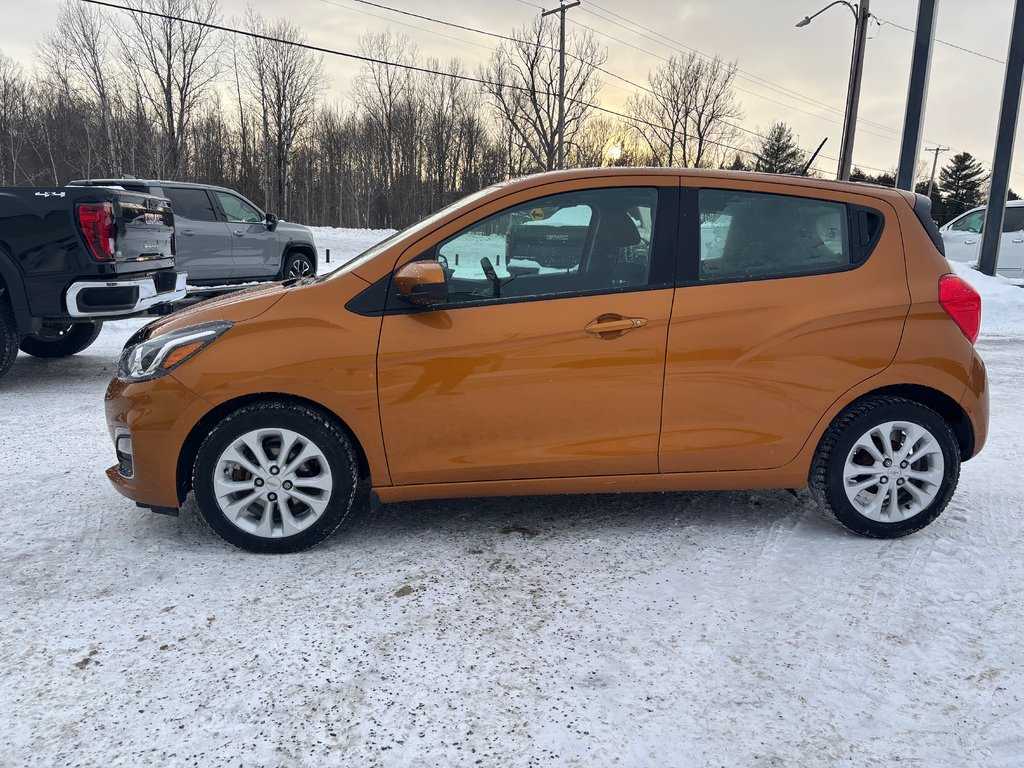 Chevrolet Spark LT 2019 à Cowansville, Québec - 2 - w1024h768px