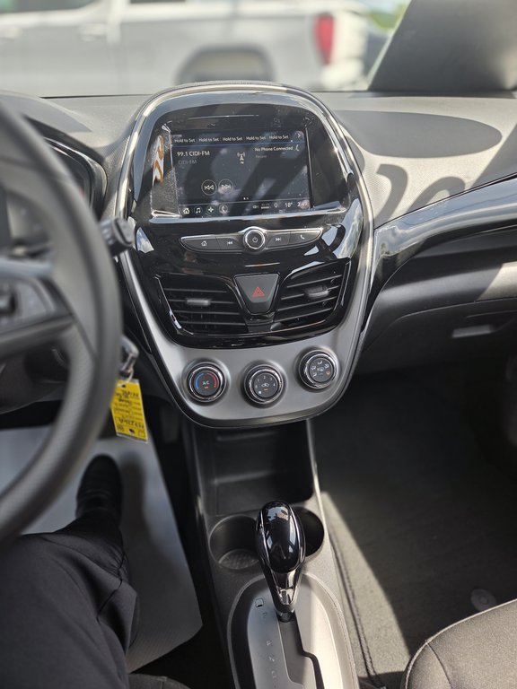 2019 Chevrolet Spark LT in Cowansville, Quebec - 19 - w1024h768px
