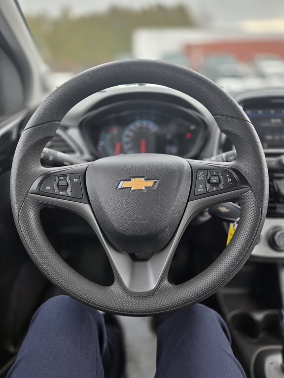 Chevrolet Spark LT 2020 à Cowansville, Québec - 17 - w1024h768px
