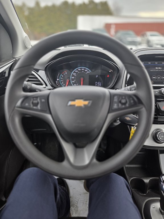 Chevrolet Spark LT 2020 à Cowansville, Québec - 18 - w1024h768px