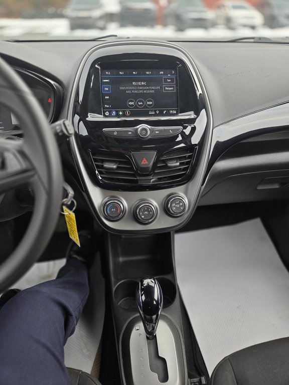 Chevrolet Spark LT 2020 à Cowansville, Québec - 19 - w1024h768px