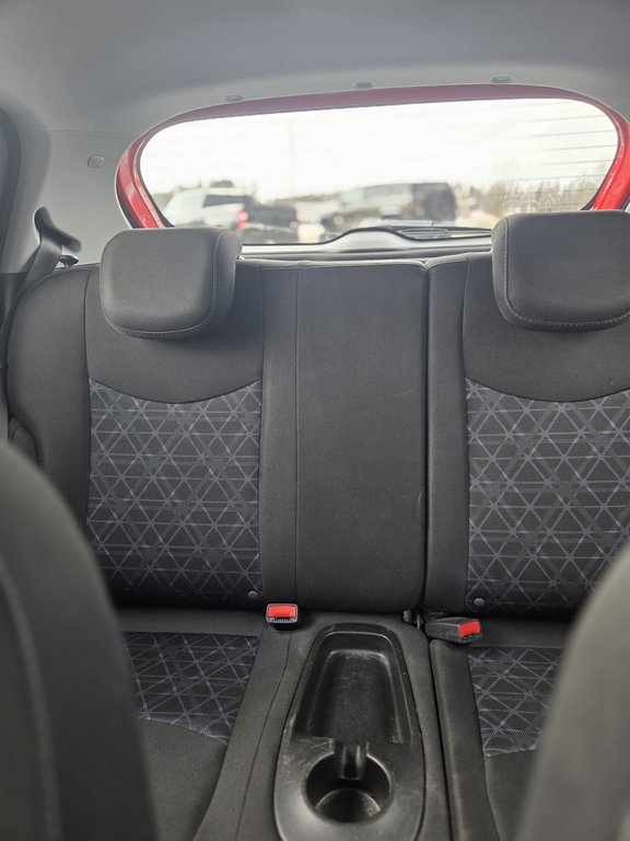 Chevrolet Spark LT 2020 à Cowansville, Québec - 16 - w1024h768px