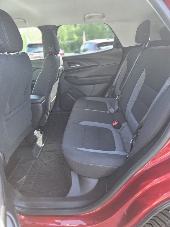 2021 Chevrolet Trailblazer LT in Cowansville, Quebec - 12 - w1024h768px