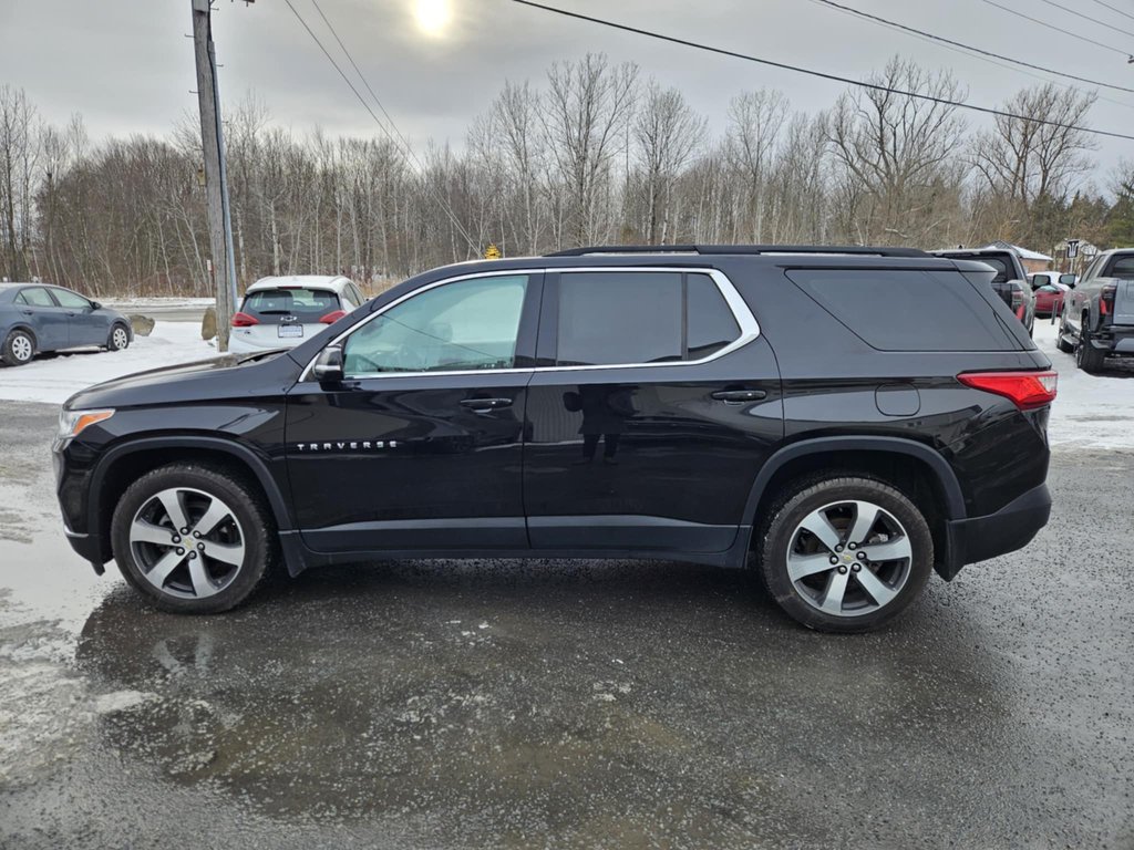 2020 Chevrolet Traverse LT True North in Cowansville, Quebec - 2 - w1024h768px