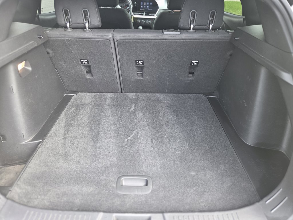 2024 Chevrolet Trax 1RS in Cowansville, Quebec - 10 - w1024h768px