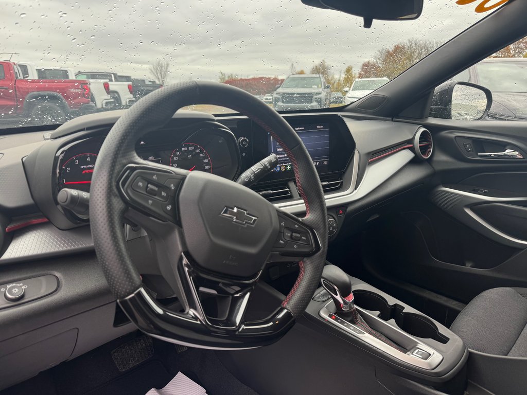 2025 Chevrolet Trax 1RS in Cowansville, Quebec - 9 - w1024h768px