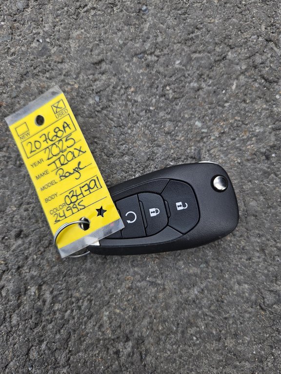 2025 Chevrolet Trax 1RS in Cowansville, Quebec - 19 - w1024h768px
