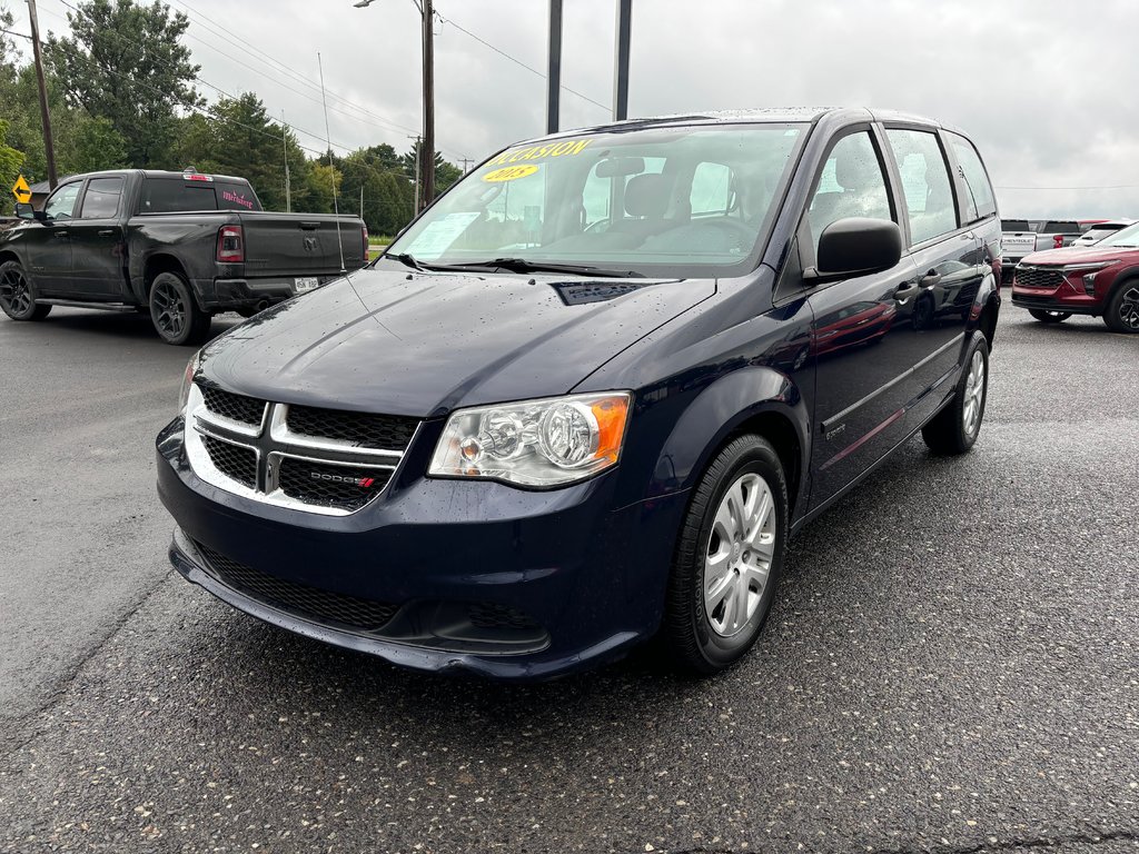 2015  Grand Caravan Canada Value Package in Cowansville, Quebec - 1 - w1024h768px