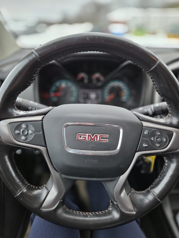 GMC Canyon 4WD AT4 w/Cloth 2022 à Cowansville, Québec - 9 - w1024h768px