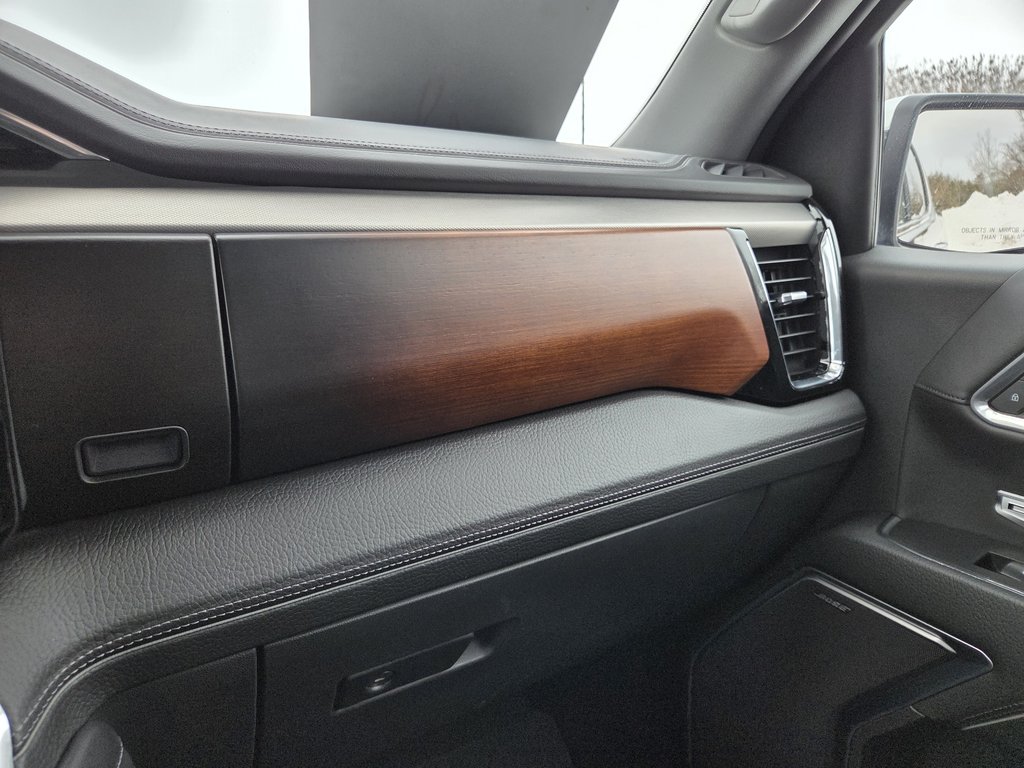 2022 GMC Sierra 1500 Denali in Cowansville, Quebec - 27 - w1024h768px