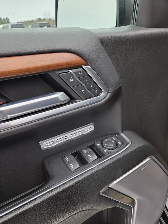 2022 GMC Sierra 1500 Denali in Cowansville, Quebec - 19 - w1024h768px