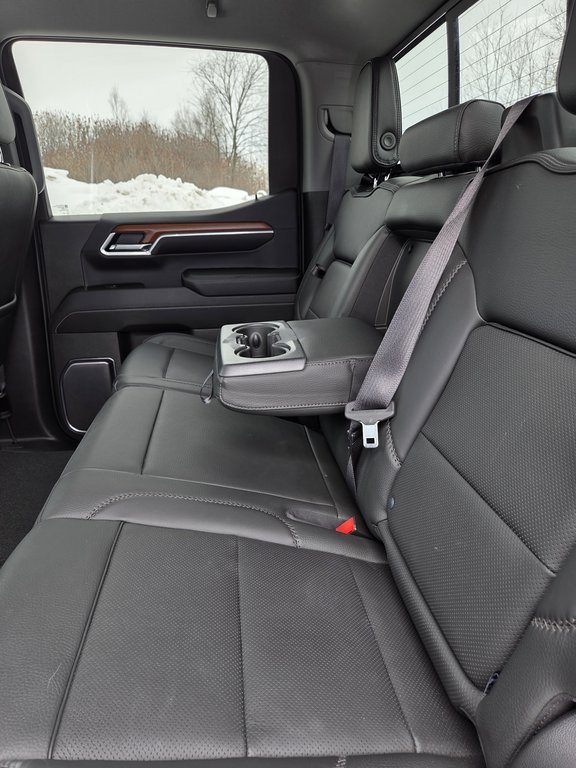 2022 GMC Sierra 1500 Denali in Cowansville, Quebec - 32 - w1024h768px