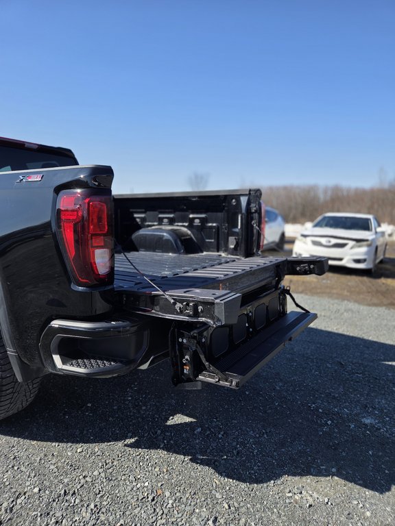 GMC Sierra 1500 Elevation 2024 à Cowansville, Québec - 11 - w1024h768px