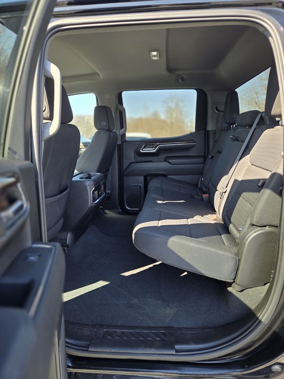 GMC Sierra 1500 Elevation 2024 à Cowansville, Québec - 15 - w1024h768px