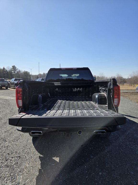 GMC Sierra 1500 Elevation 2024 à Cowansville, Québec - 8 - w1024h768px