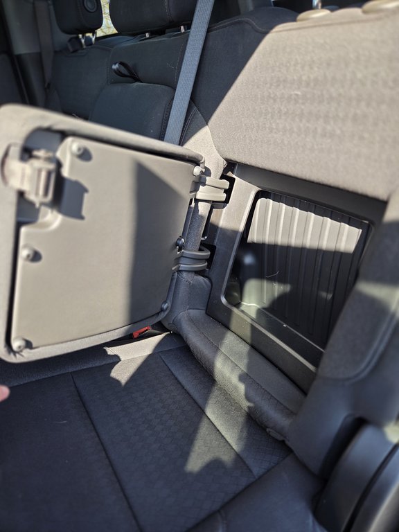 GMC Sierra 1500 Elevation 2024 à Cowansville, Québec - 18 - w1024h768px