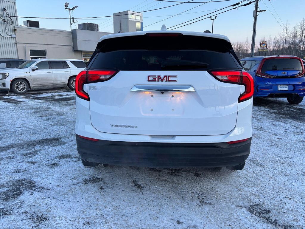 2019 GMC Terrain SLE in Cowansville, Quebec - 3 - w1024h768px