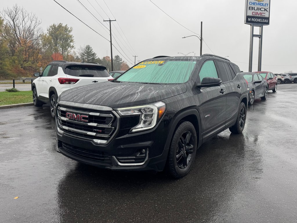 GMC Terrain AT4 2022 à Cowansville, Québec - 1 - w1024h768px