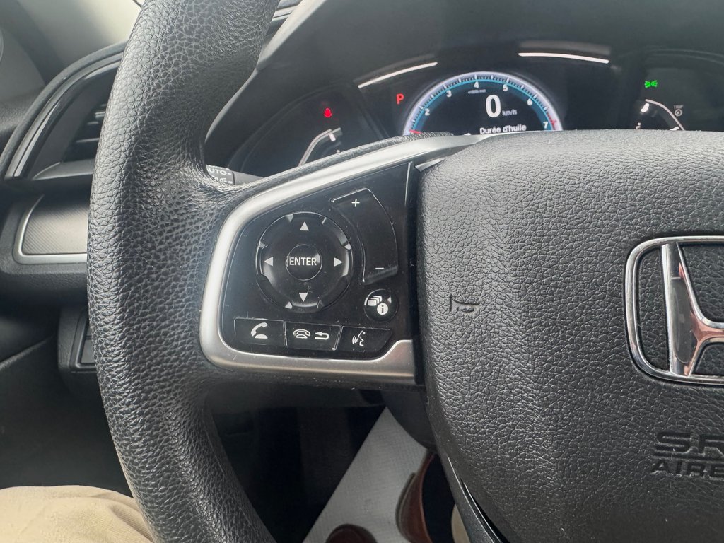 2019 Honda Civic Sedan LX in Cowansville, Quebec - 9 - w1024h768px