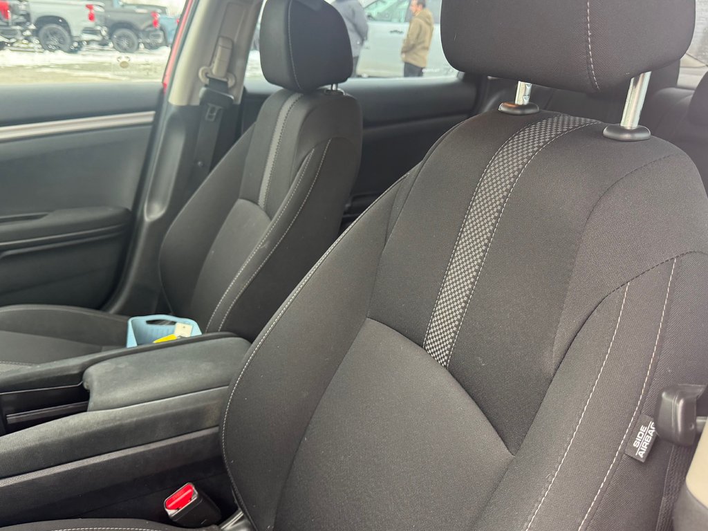 2019 Honda Civic Sedan LX in Cowansville, Quebec - 14 - w1024h768px