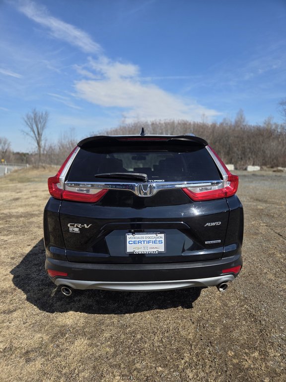 2019 Honda CR-V Touring in Cowansville, Quebec - 7 - w1024h768px