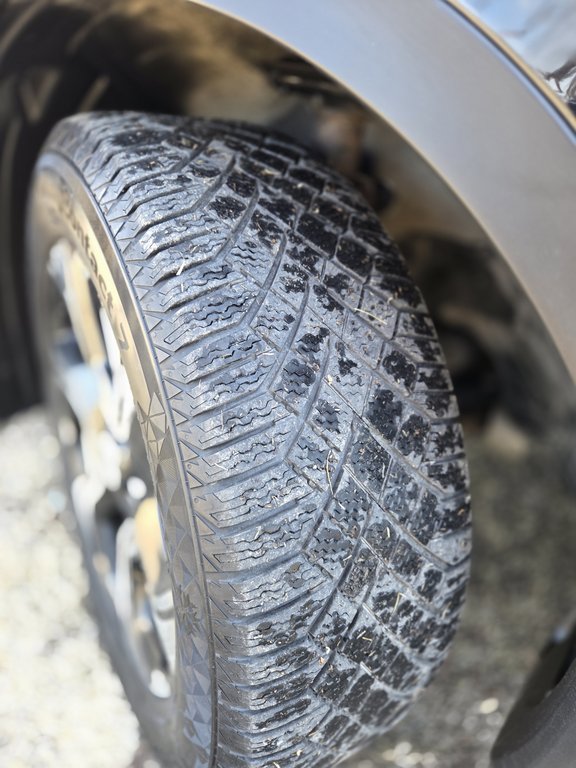 2019 Honda CR-V Touring in Cowansville, Quebec - 11 - w1024h768px