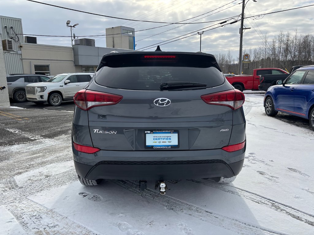 2018 Hyundai Tucson SE in Cowansville, Quebec - 4 - w1024h768px