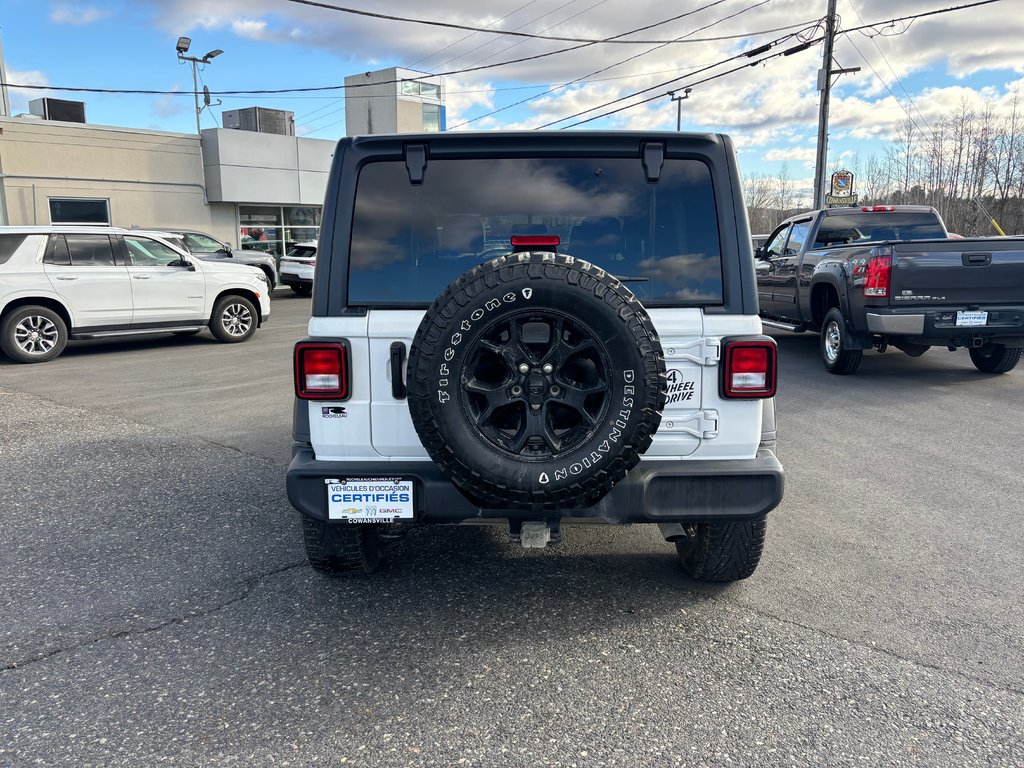 Wrangler Unlimited Willys 2021 à Cowansville, Québec - 4 - w1024h768px