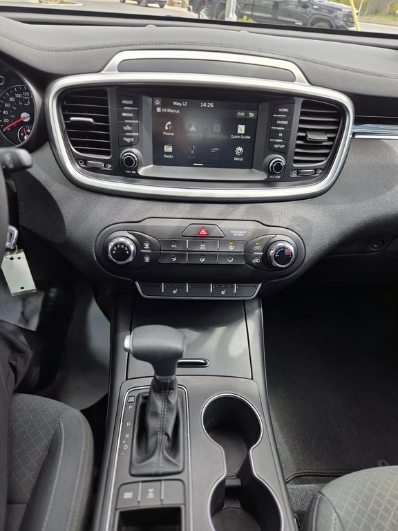 2020 Kia Sorento LX in Cowansville, Quebec - 24 - w1024h768px