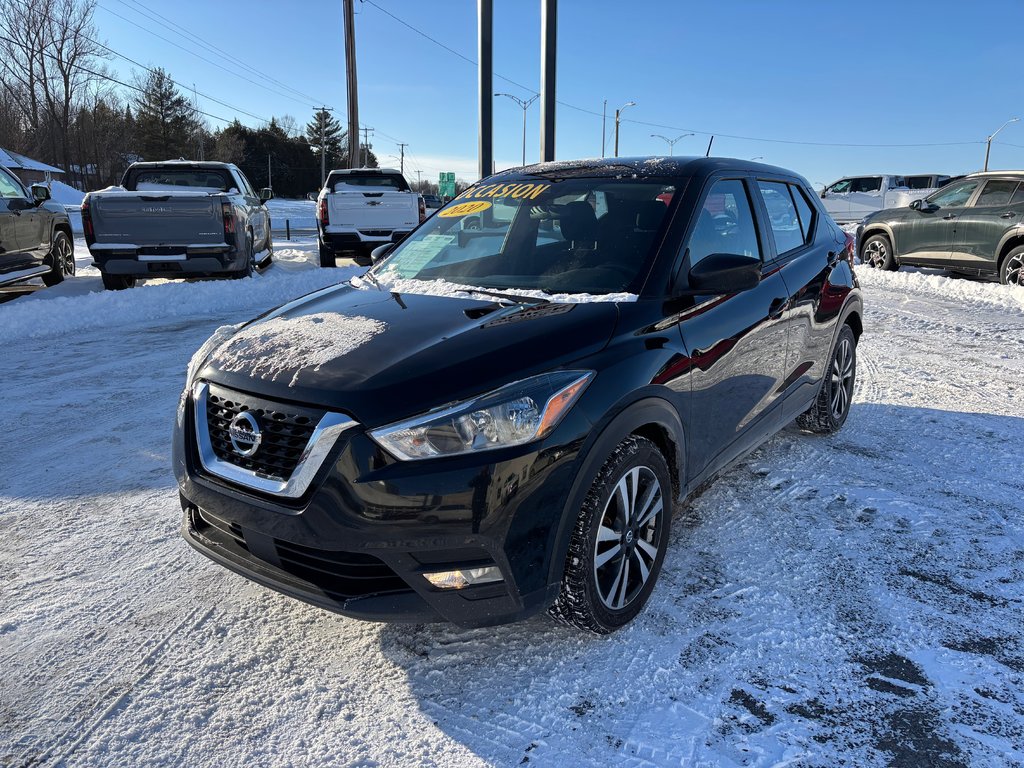 Nissan Kicks SV 2020 à Cowansville, Québec - 1 - w1024h768px