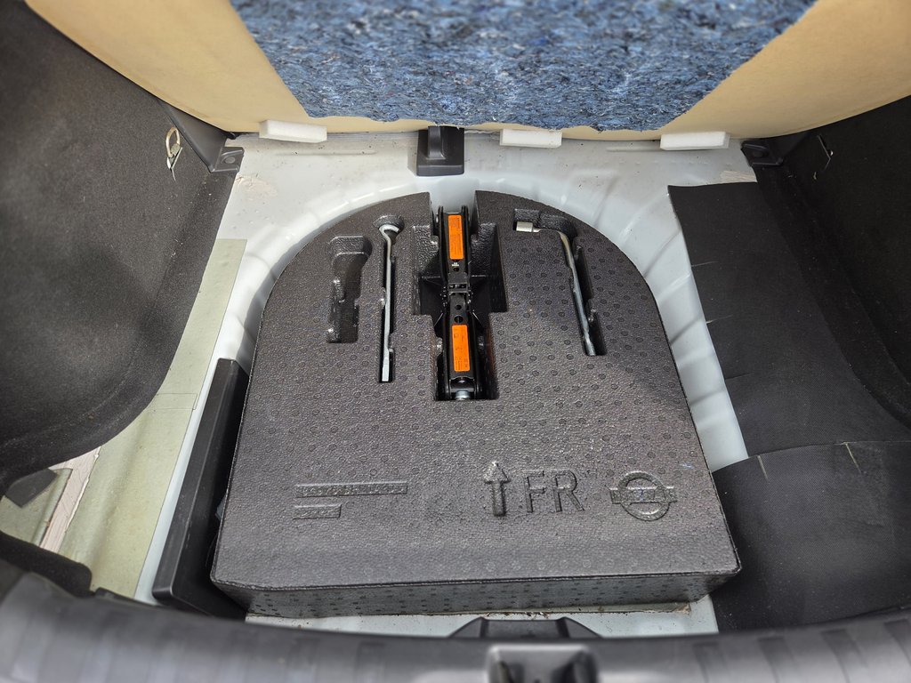 Nissan Kicks S 2020 à Cowansville, Québec - 11 - w1024h768px