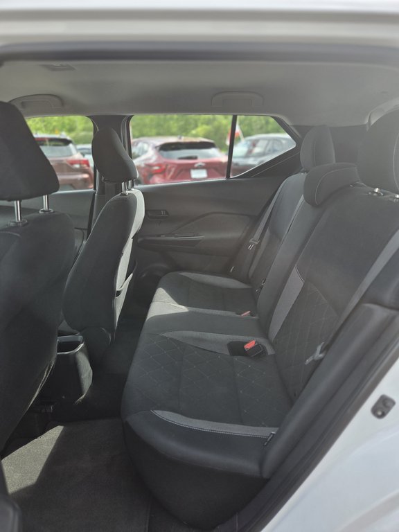 Nissan Kicks S 2020 à Cowansville, Québec - 12 - w1024h768px