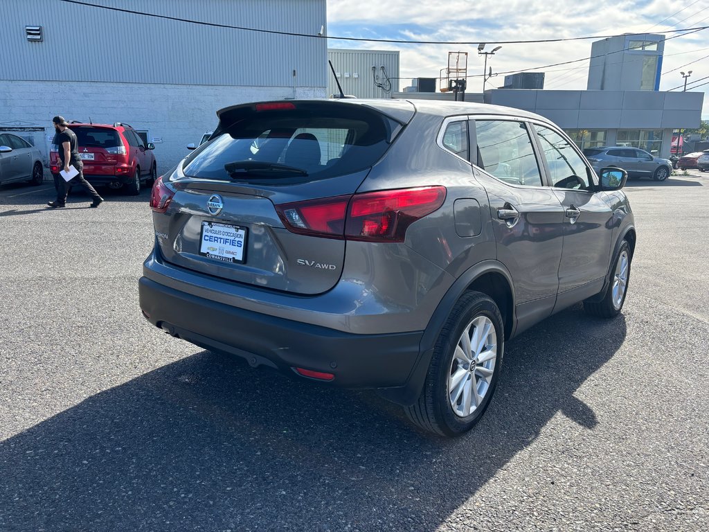 2019  Qashqai SV - AWD - Toit Ouvarant - Camera - Wow!! in Cowansville, Quebec - 6 - w1024h768px