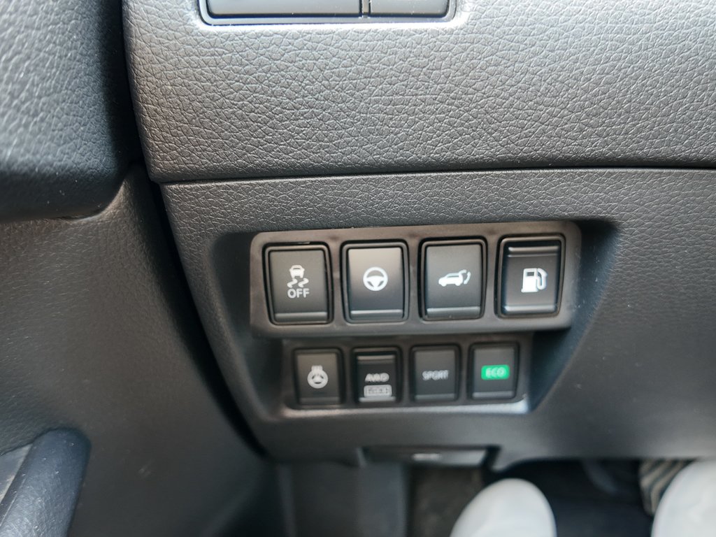 Nissan Rogue SL 2019 à Cowansville, Québec - 13 - w1024h768px