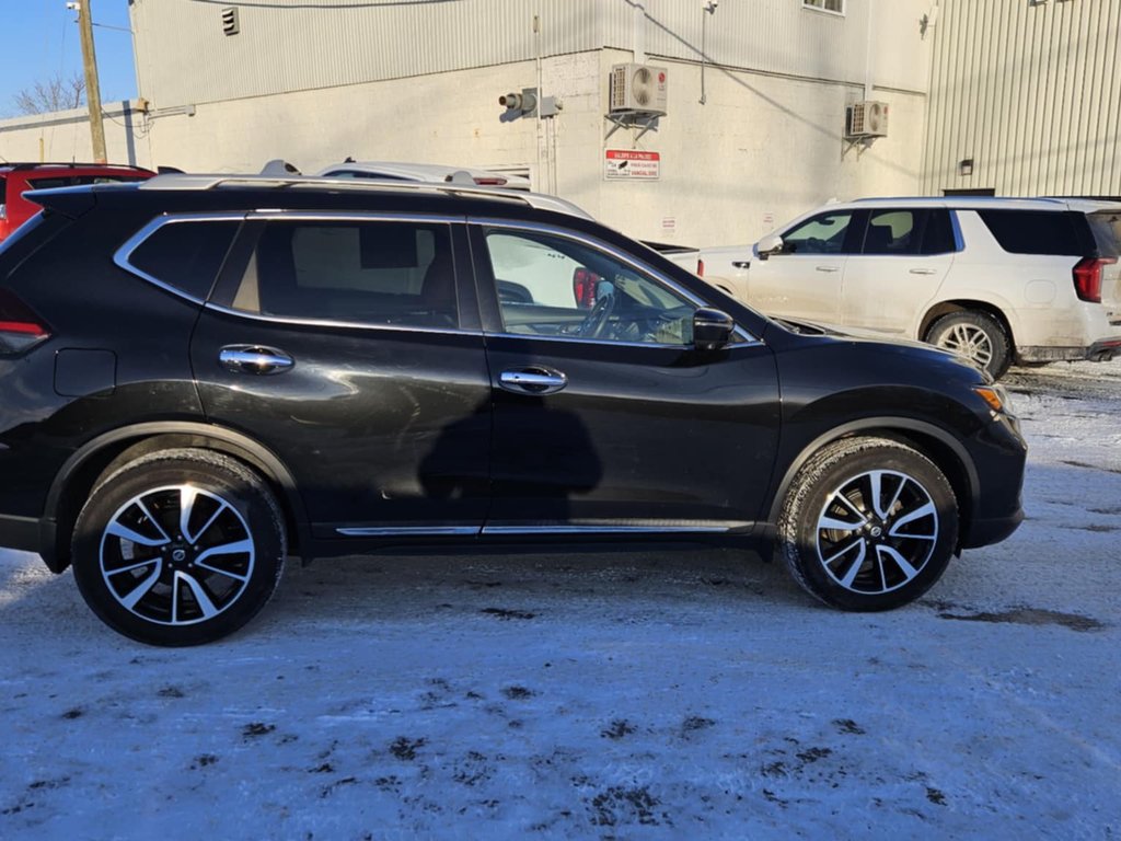 2019 Nissan Rogue SL in Cowansville, Quebec - 7 - w1024h768px