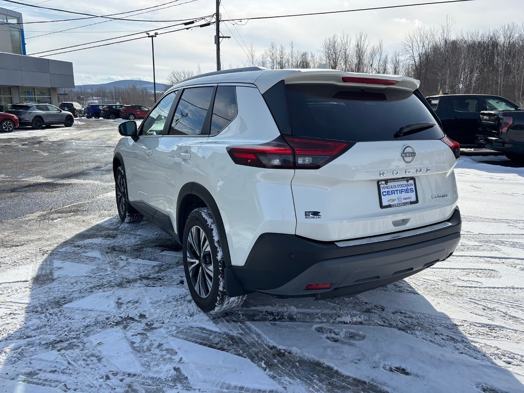 Nissan Rogue SV 2022 à Cowansville, Québec - 3 - w1024h768px