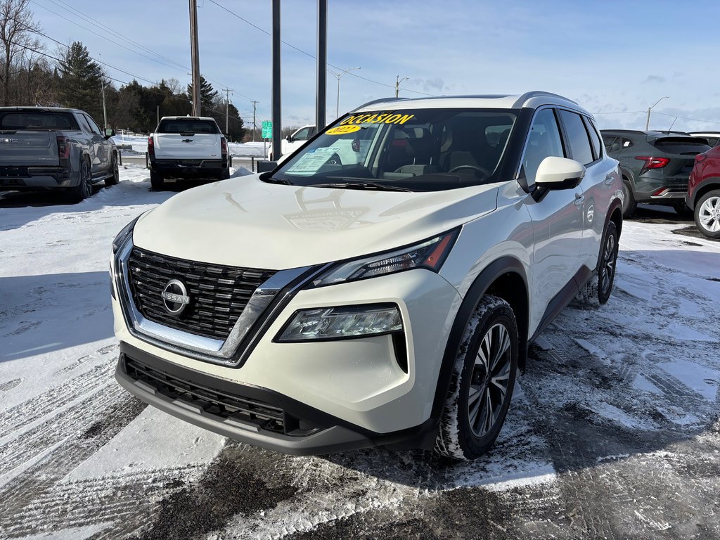 Nissan Rogue SV 2022 à Cowansville, Québec - 1 - w1024h768px